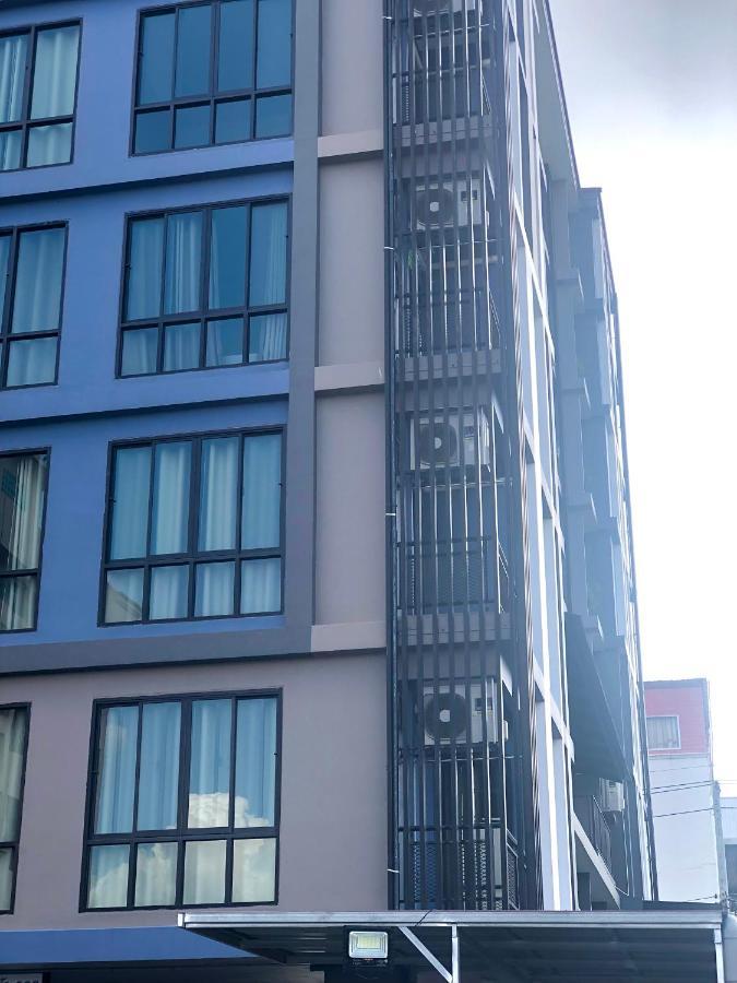 The Diamond 789 Minburi Hotel Bangkok Exterior photo